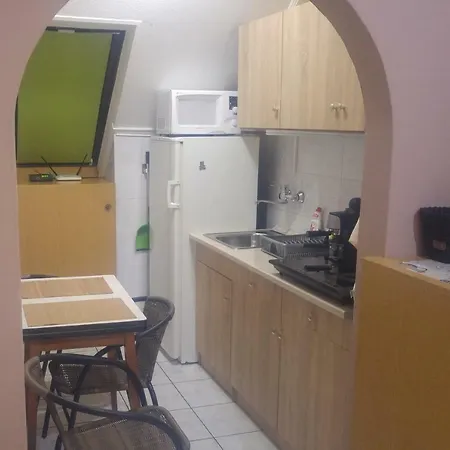 Sovi Apartman *